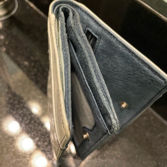 Small Wallet - Picture 2 of 5